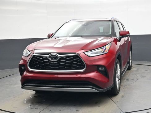 Used 2023 Toyota Highlander Platinum image 9