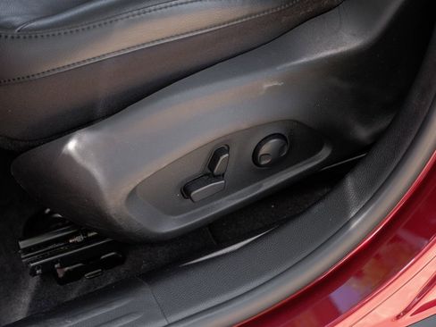 Used 2022 Jeep Compass Limited image 45