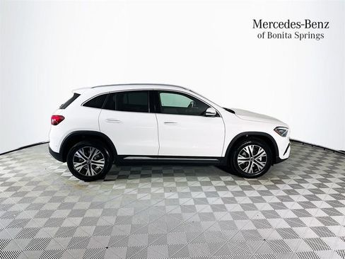 Certified 2025 Mercedes-Benz GLA 250 4MATIC image 8