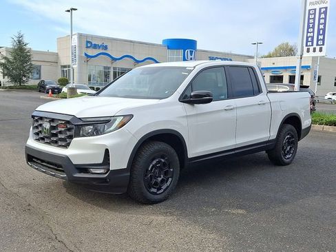 Certified 2026 Honda Ridgeline TrailSport image 3