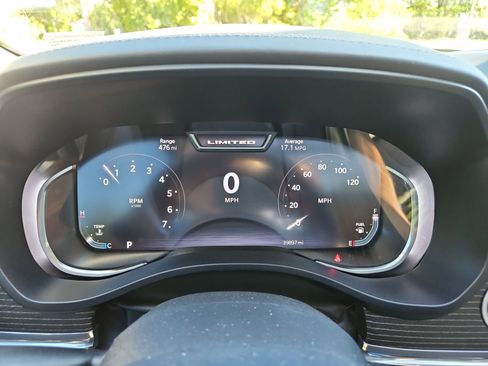Used 2024 RAM 1500 Limited AWD/4WD image 23
