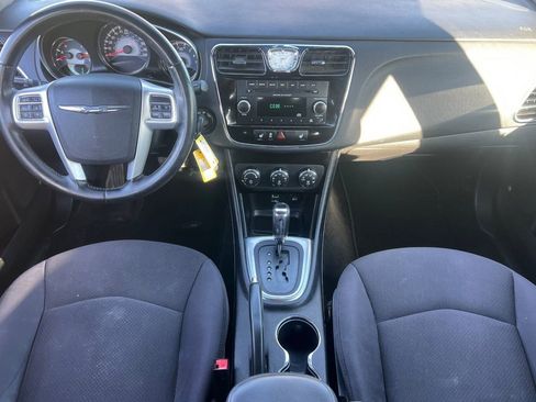Used 2013 Chrysler 200 Touring w/ Cold Weather Group image 11