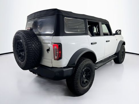 Used 2022 Ford Bronco Wildtrak image 5