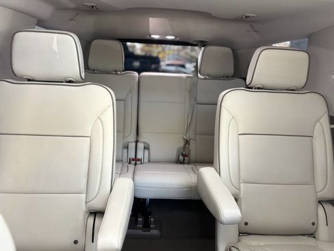 Used 2021 GMC Yukon Denali w/ Denali Ultimate Package image 22