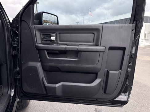 Used 2012 RAM 1500 Express image 27