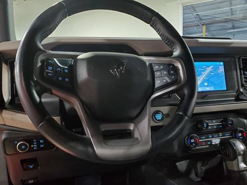 Used 2023 Ford Bronco Wildtrak AWD/4WD image 26