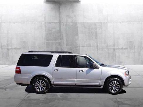 Used 2017 Ford Expedition EL XLT w/ Equipment Group 201A AWD/4WD image 5