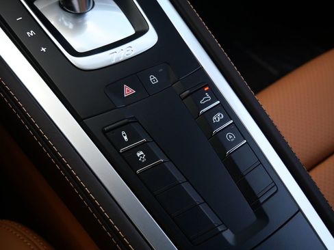 Used 2024 Porsche 718 Cayman GTS image 24