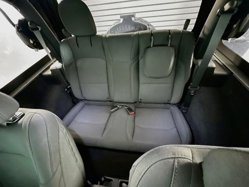 Used 2021 Jeep Wrangler Sport AWD/4WD image 25