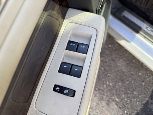 Used 2019 Ford Flex Limited image 12