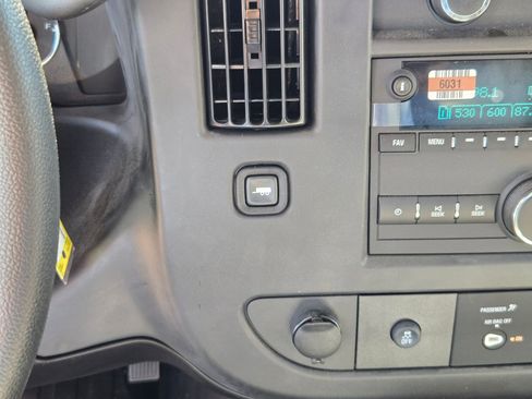 New 2025 Chevrolet Express 3500 w/ Power Convenience Package RWD image 15