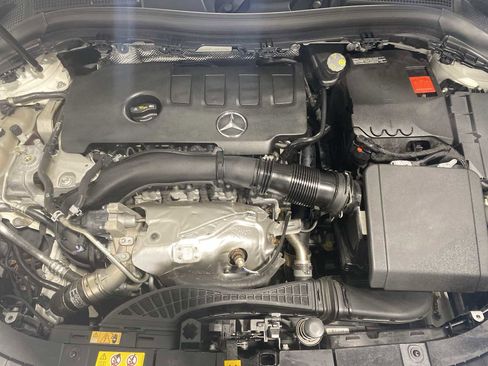 Used 2023 Mercedes-Benz GLA 250 GLA 250 image 9