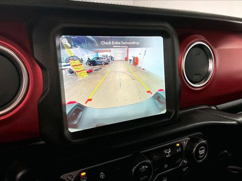 Used 2022 Jeep Gladiator Rubicon w/ LED Lighting Group image 24