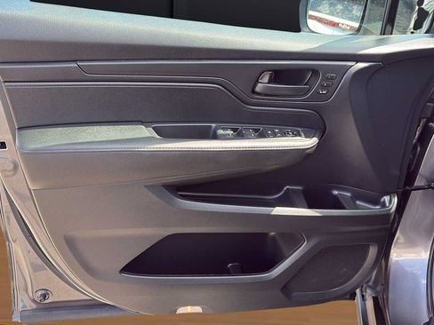Used 2026 Honda Odyssey EX-L image 16