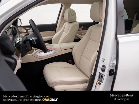 New 2026 Mercedes-Benz GLS 450 4MATIC image 18