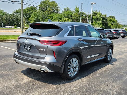 Used 2023 INFINITI QX50 Luxe AWD/4WD image 4