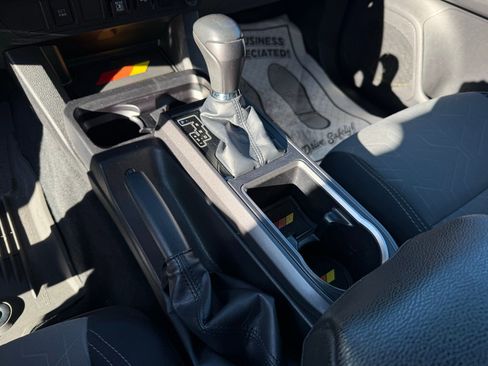 Used 2023 Toyota Tacoma TRD Sport image 41