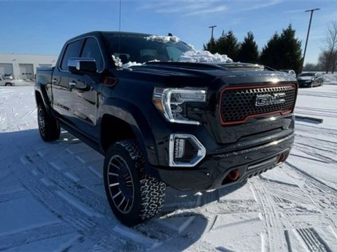 Used 2022 GMC Sierra 1500 SLT w/ SLT Premium Plus Package image 4