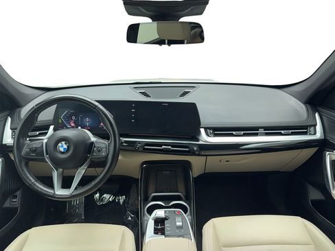Used 2024 BMW X1 xDrive28i AWD/4WD image 38