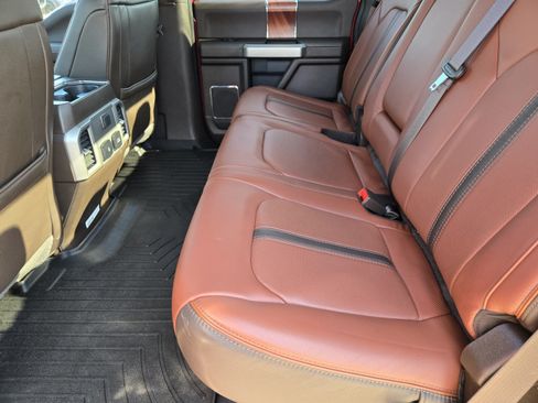 Used 2022 Ford F250 King Ranch w/ King Ranch Ultimate Package AWD/4WD image 28