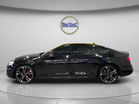 Used 2022 Audi S5 Prestige AWD/4WD image 2