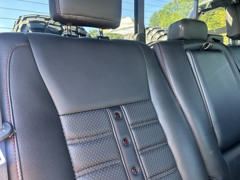 Used 2022 Ford F250 Lariat w/ Lariat Ultimate Package AWD/4WD image 56