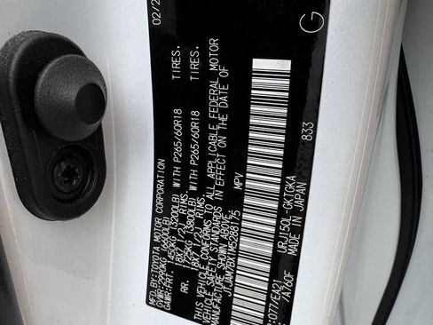 Used 2021 Lexus GX 460 Premium w/ Premium Package AWD/4WD image 33