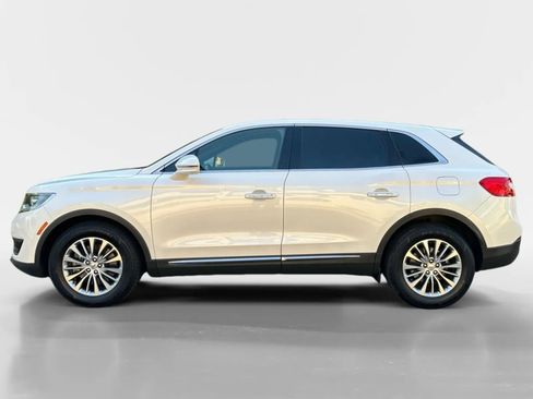 Used 2017 Lincoln MKX Select w/ Select Plus Package image 2