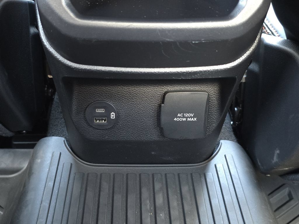 Used 2024 Ford Ranger Raptor AWD/4WD image 18