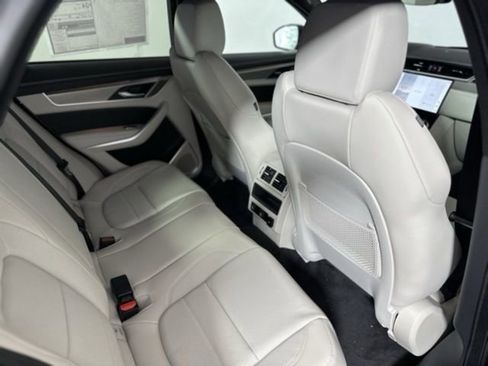 New 2026 Jaguar F-PACE R-Dynamic S image 20