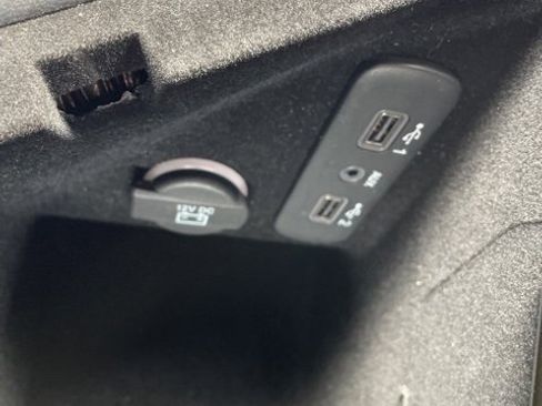 Used 2021 Dodge Challenger R/T w/ Blacktop Package image 36