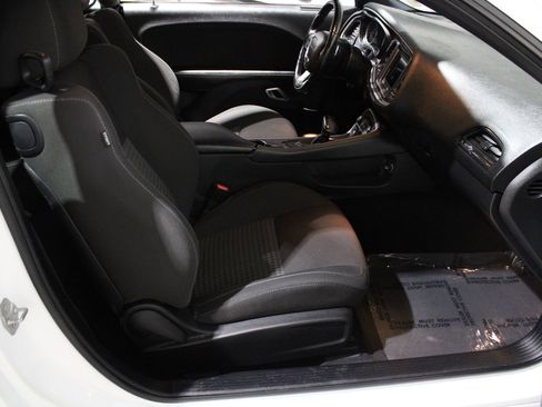 Used 2020 Dodge Challenger R/T image 14