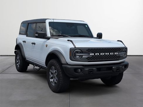 Used 2023 Ford Bronco Badlands AWD/4WD image 7