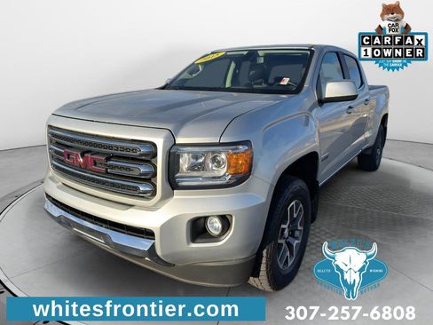 Used 2015 GMC Canyon SLE image 1