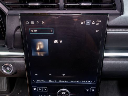 Used 2025 GMC Terrain Elevation AWD/4WD image 18