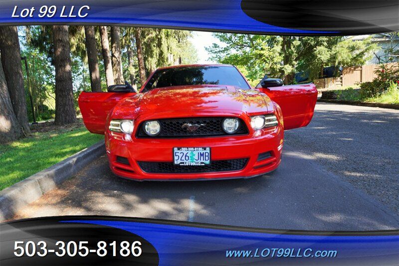 Used 2013 Ford Mustang GT Premium w/ GT Track Pkg RWD image 26