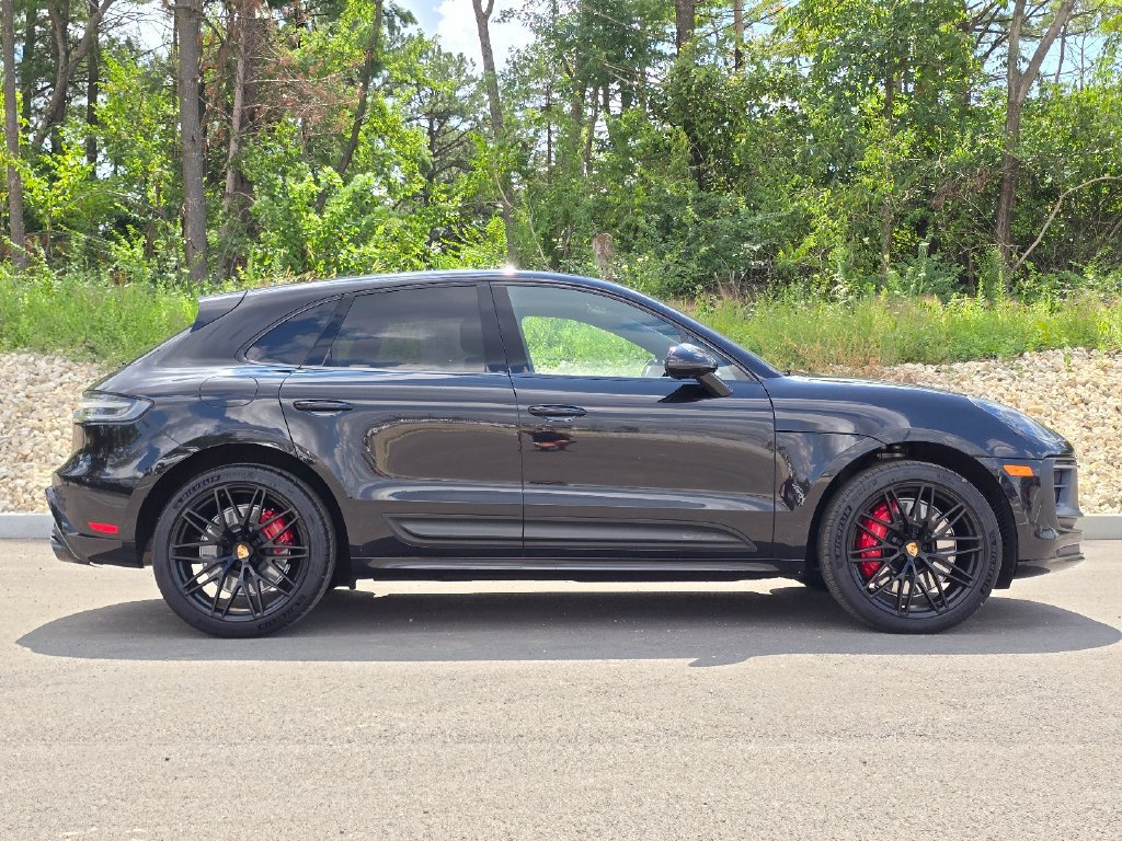 Used 2023 Porsche Macan GTS AWD/4WD image 8
