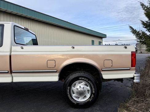 Used 1995 Ford F250 XLT image 36