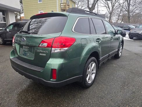 Used 2014 Subaru Outback 2.5i Limited w/ Moonroof Package image 5