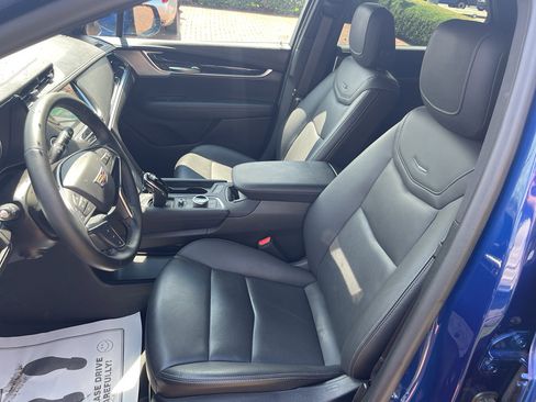 Used 2025 Cadillac XT5 Premium Luxury image 15