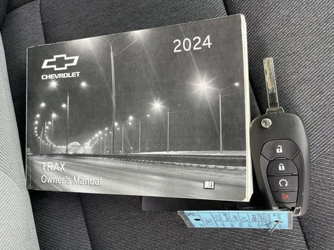 Certified 2024 Chevrolet Trax LS w/ LS Convenience Package image 37