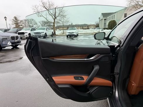 Used 2019 Maserati Ghibli S Q4 image 26