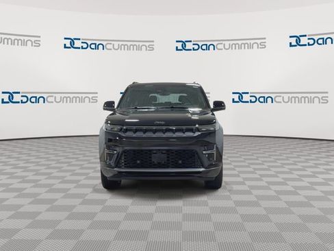 New 2026 Jeep Grand Wagoneer Summit AWD/4WD image 3
