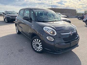 Used 2014 FIAT 500L Easy w/ Popular Equipment Group FWD image 1