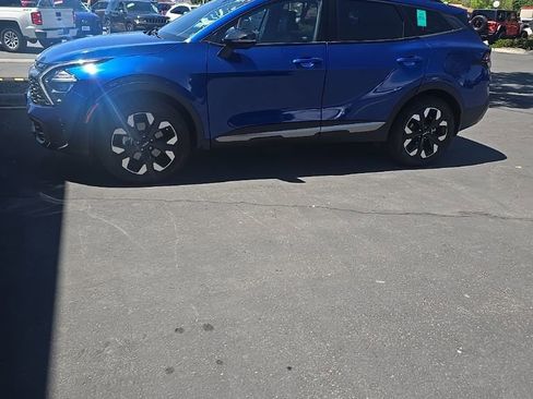 Used 2023 Kia Sportage X-Line w/ X-Line Premium Package AWD/4WD image 2