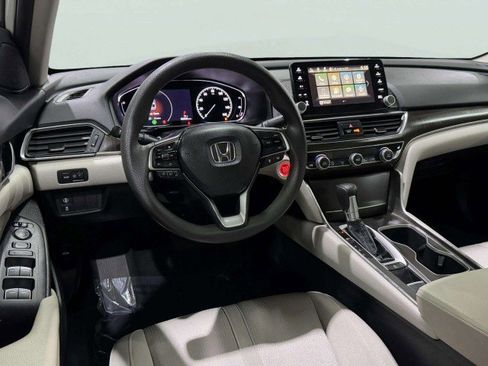 Used 2019 Honda Accord EX image 27