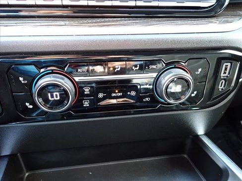 Used 2022 Chevrolet Silverado 1500 RST w/ All Star Edition Plus image 18