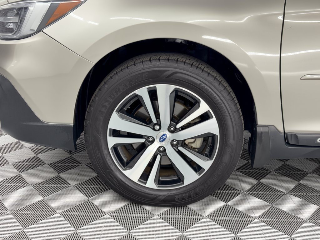 Used 2018 Subaru Outback 2.5i Limited AWD/4WD image 13