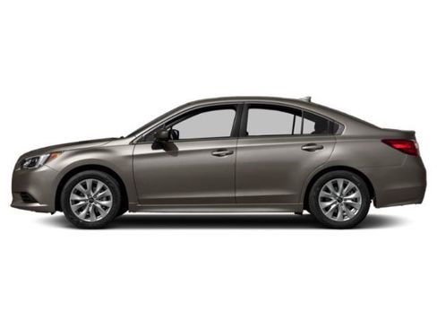 Used 2015 Subaru Legacy 2.5i Premium AWD/4WD image 3
