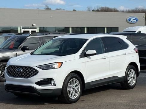 Used 2023 Ford Edge SEL w/ Convenience Package image 32